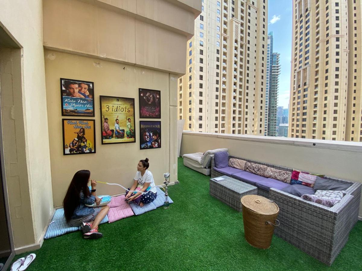 Bollywood Beach Hostel 두바이 외부 사진