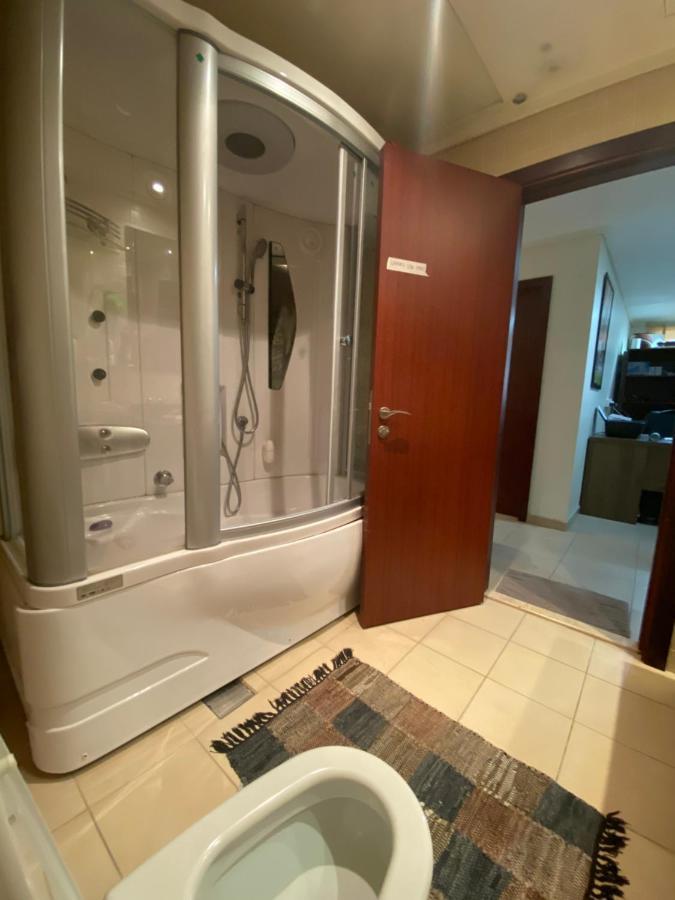 Bollywood Beach Hostel 두바이 외부 사진