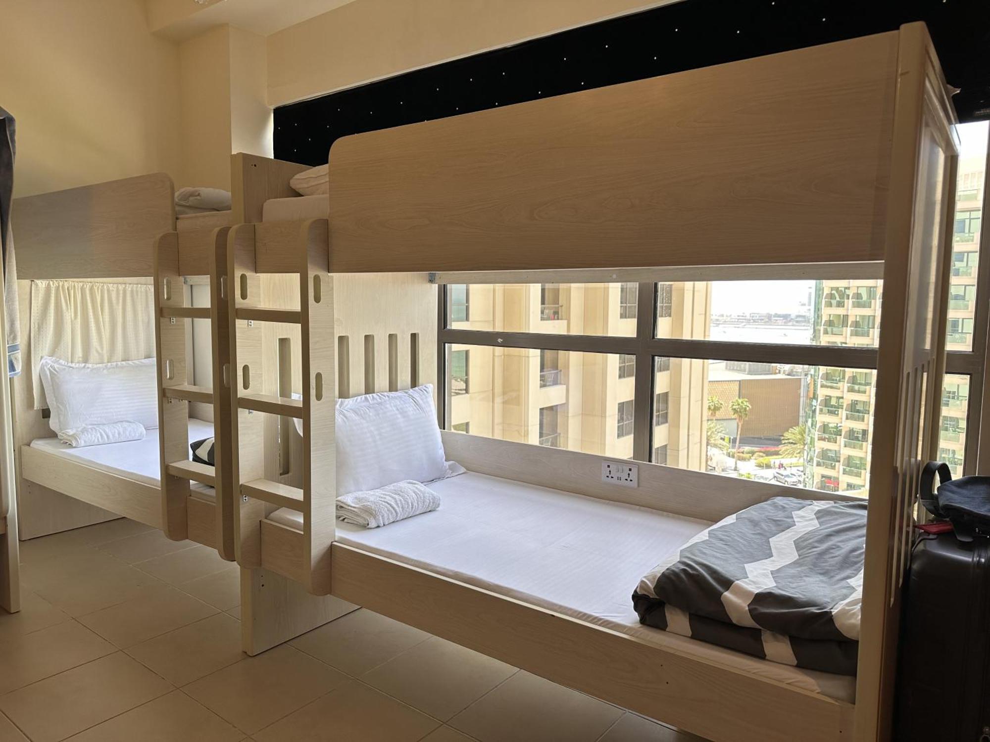 Bollywood Beach Hostel 두바이 외부 사진