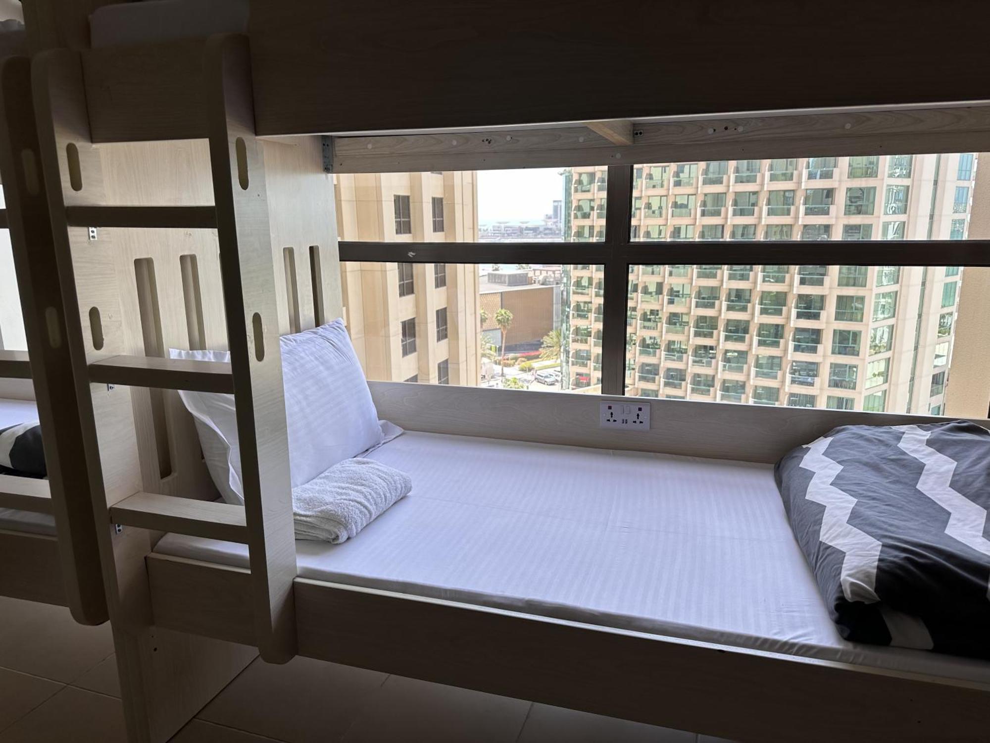 Bollywood Beach Hostel 두바이 외부 사진